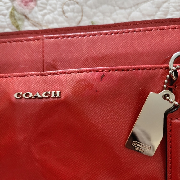 Coach Glossy Red Shoulder Bag - Picture 15 of 16